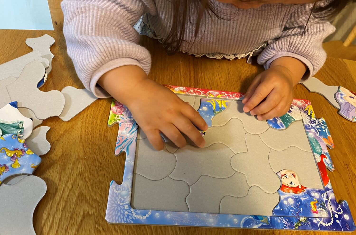 2歳 3歳児でパズルができない時のコツ 何ピースからやるのがおすすめ トイペディア おもちゃサブスクで知育